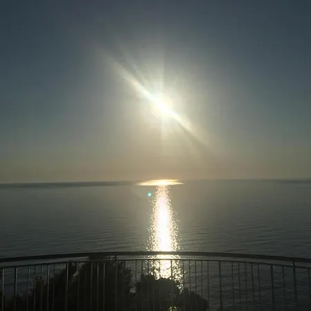 Aegean Balcony 公寓