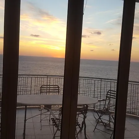 Aegean Balcony Apartment *